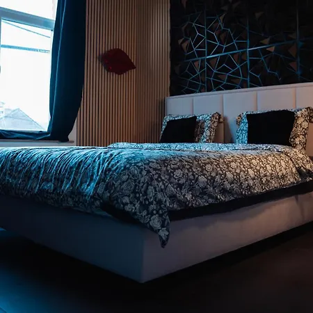 Appartement La Gold Wellness Jacuzzi & Sauna