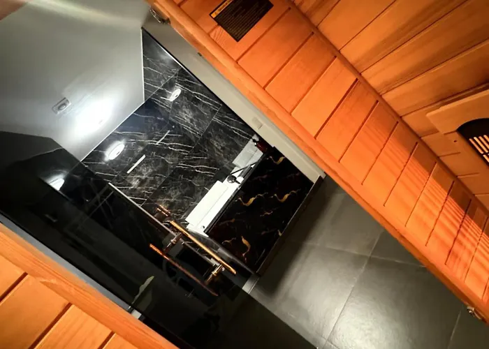 Διαμέρισμα La Gold Wellness Jacuzzi & Sauna *