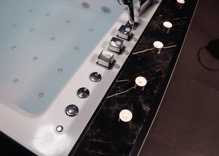 La Gold Wellness Jacuzzi & Sauna Seraing